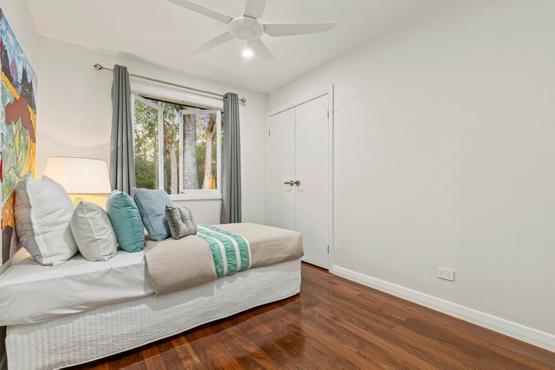 Photo - 17 Aldwych Street, Stafford Heights QLD 4053 - Image 10