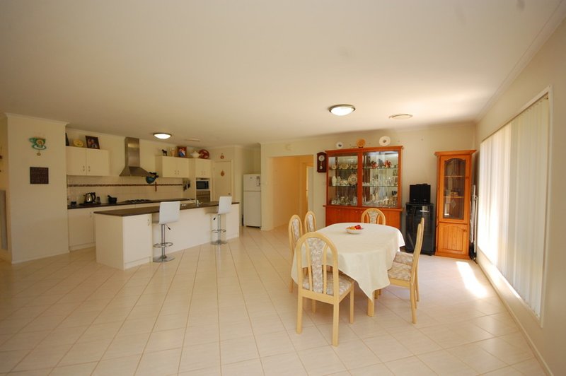 Photo - 17 Alexander Street, Griffith NSW 2680 - Image 5