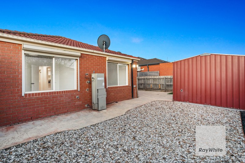 Photo - 17 Allenby Road, Hillside VIC 3037 - Image 11