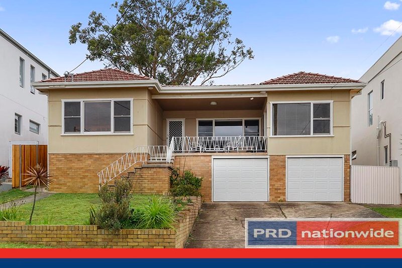 Photo - 17 Allwood Crescent, Lugarno NSW 2210 - Image 5