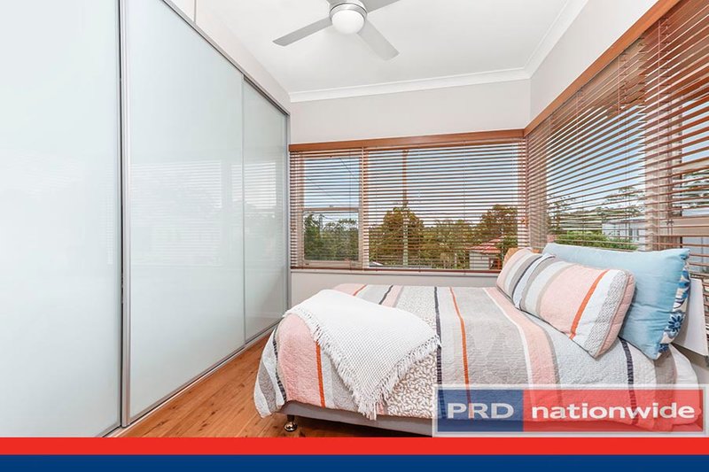 Photo - 17 Allwood Crescent, Lugarno NSW 2210 - Image 10