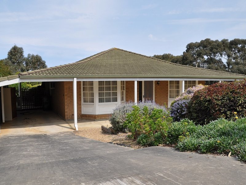 17 Altman Avenue, Victor Harbor SA 5211