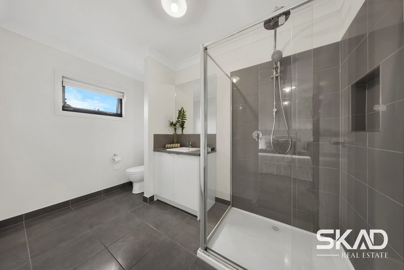 Photo - 17 Ambition Drive, Greenvale VIC 3059 - Image 15