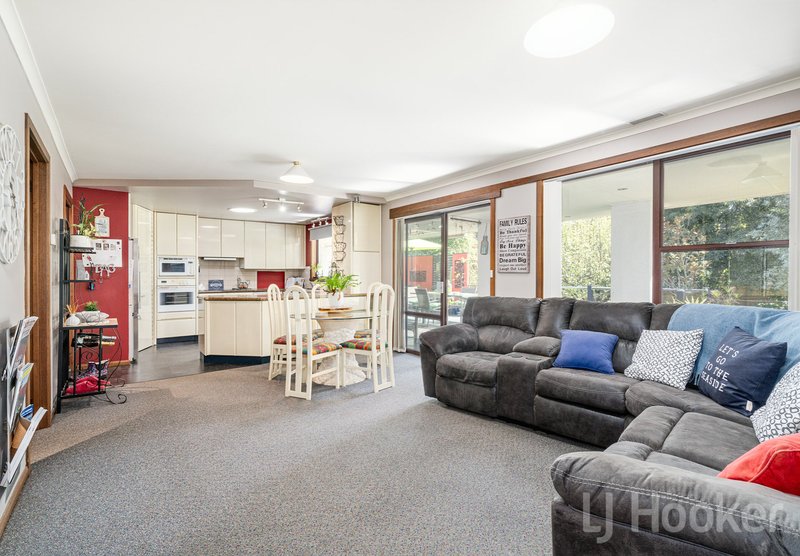 Photo - 17 Ambleside Place, Ambleside TAS 7310 - Image 3