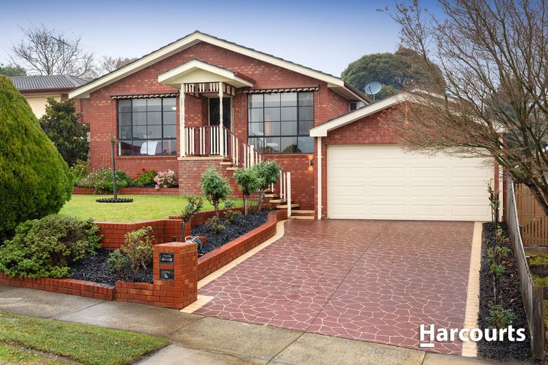 17 Amelia Close, Beaconsfield VIC 3807