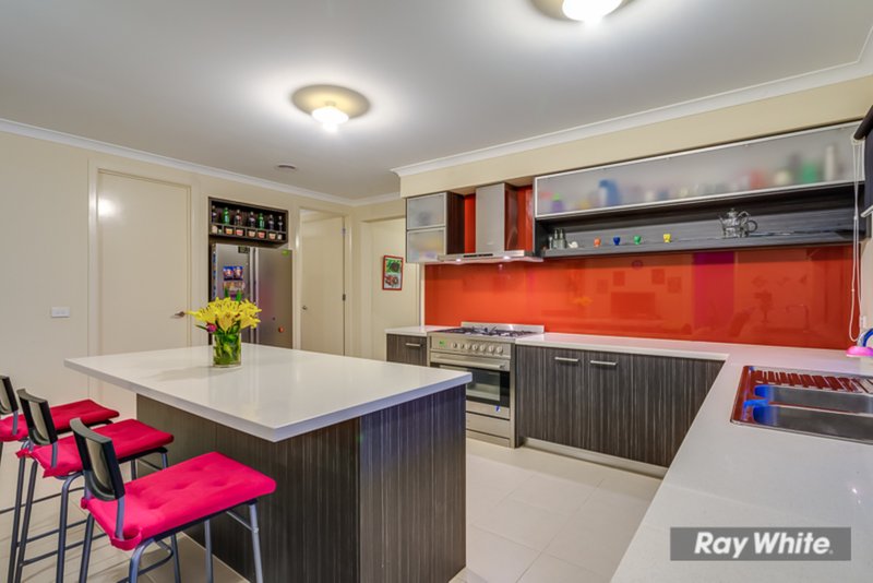 Photo - 17 Amsterdam Avenue, Tarneit VIC 3029 - Image 10