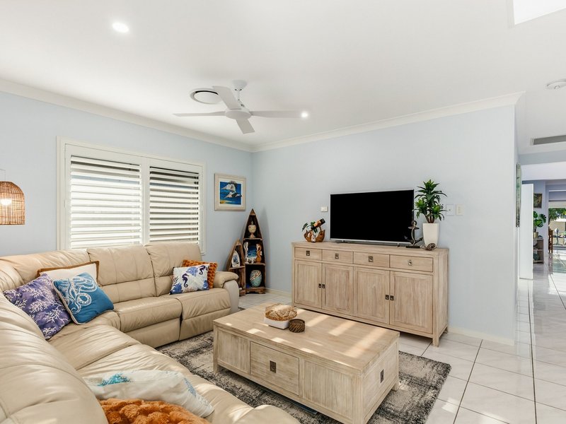 Photo - 17 Anchorage Circuit, Twin Waters QLD 4564 - Image 6