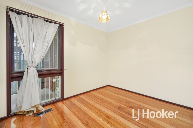 Photo - 17 Anderson Court, Endeavour Hills VIC 3802 - Image 13