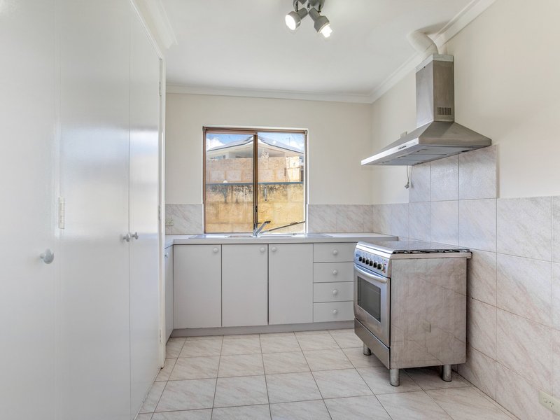 Photo - 17 Anitra Court, Coogee WA 6166 - Image 12