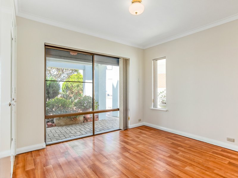 Photo - 17 Anitra Court, Coogee WA 6166 - Image 16