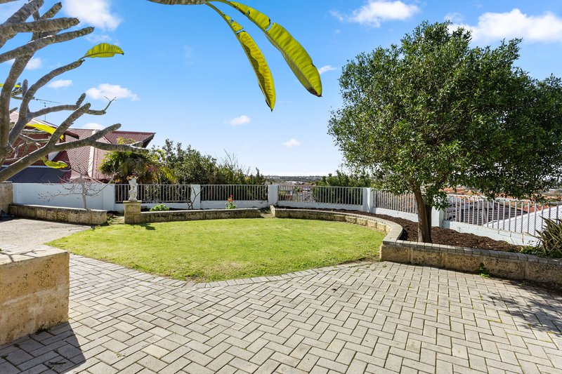 Photo - 17 Anitra Court, Coogee WA 6166 - Image 18