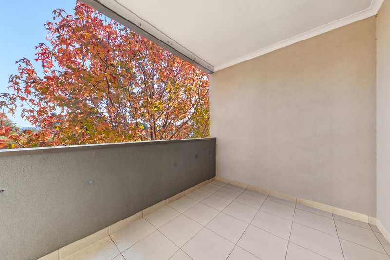 Photo - 17 Annecy Lane, Pakenham VIC 3810 - Image 9