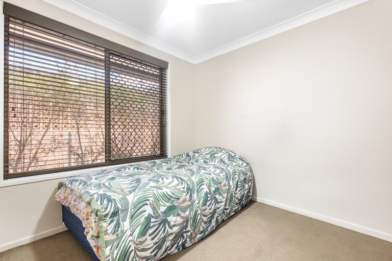 Photo - 17 Appledore Street, Bracken Ridge QLD 4017 - Image 17