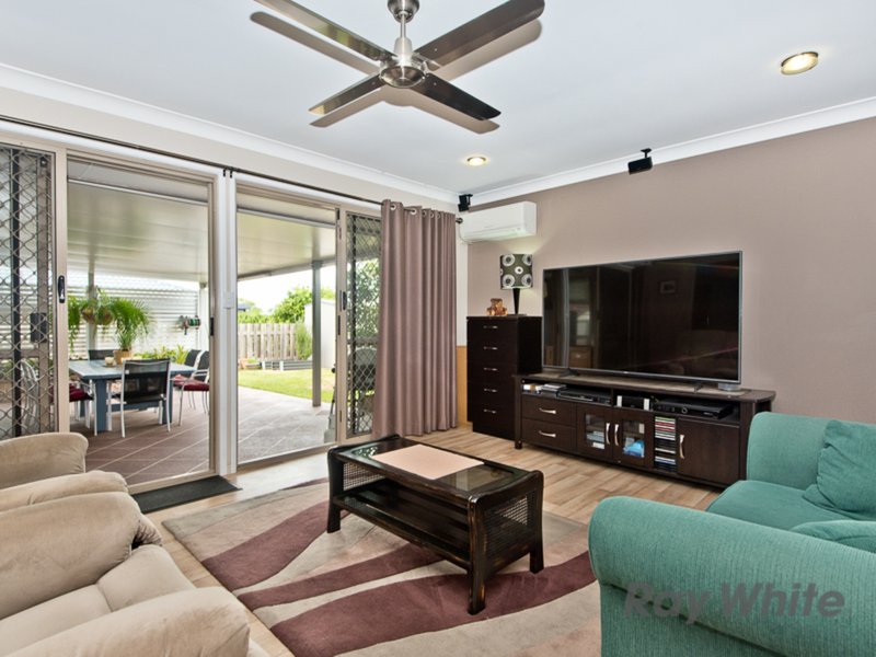 Photo - 17 Appledore Street, Bracken Ridge QLD 4017 - Image 3