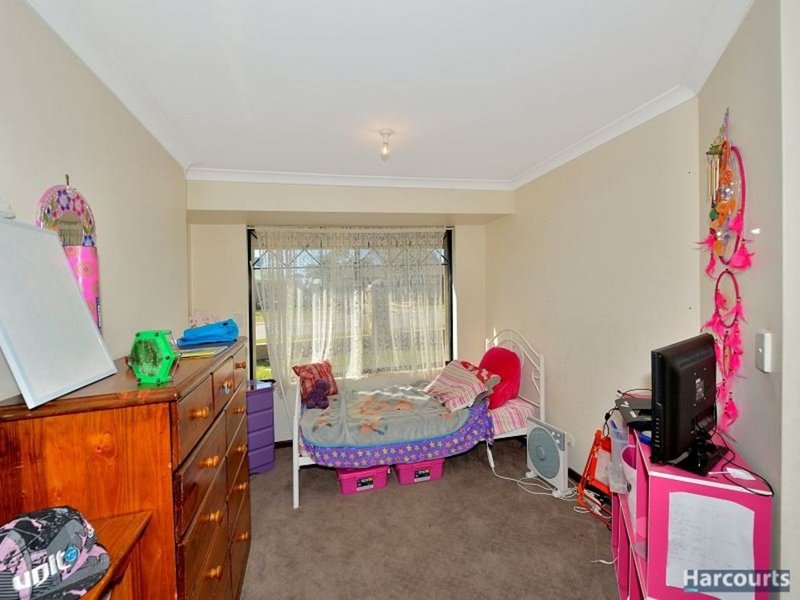 Photo - 17 Appletree Place, Greenfields WA 6210 - Image 10