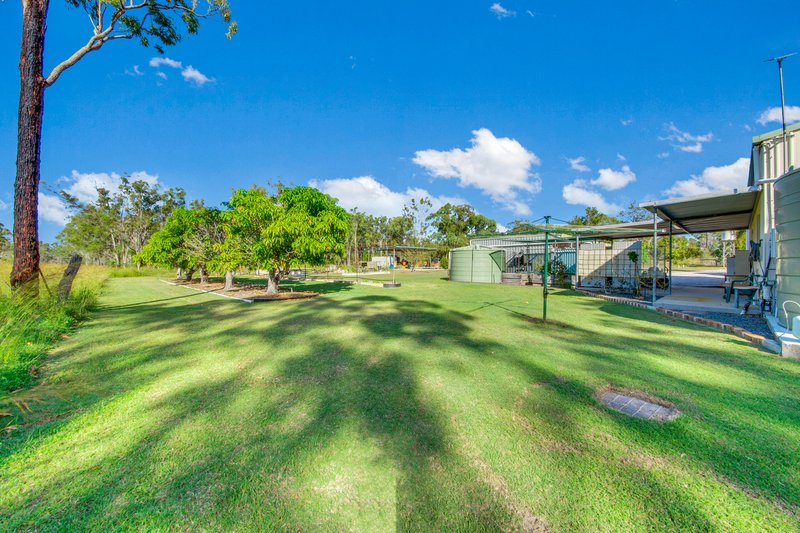 Photo - 17 Applin Place, Tannum Sands QLD 4680 - Image 18