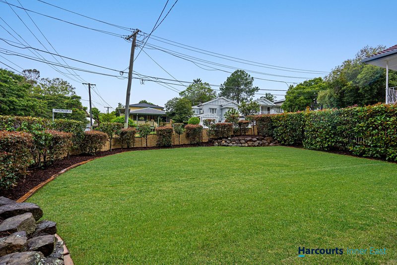 Photo - 17 Arabilia Street, Holland Park QLD 4121 - Image 17