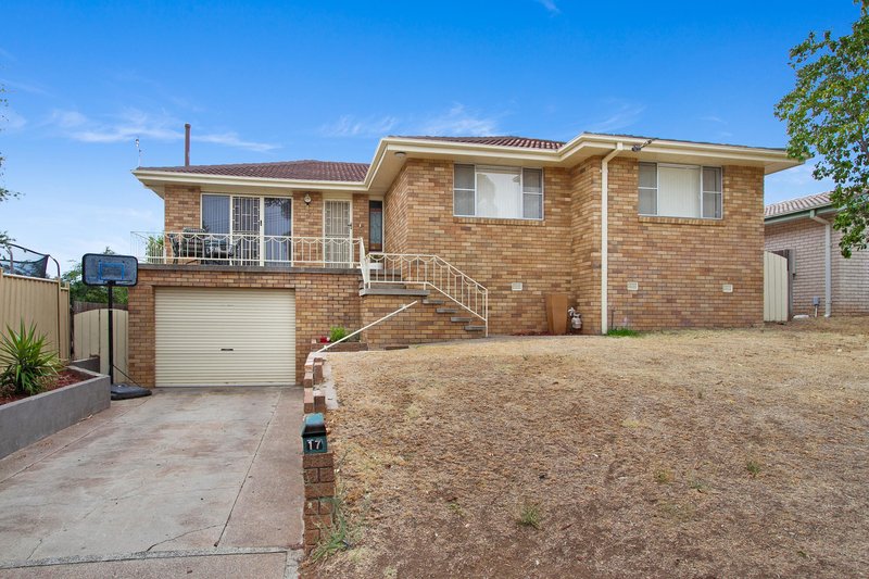 17 Arinya Street, Tamworth NSW 2340