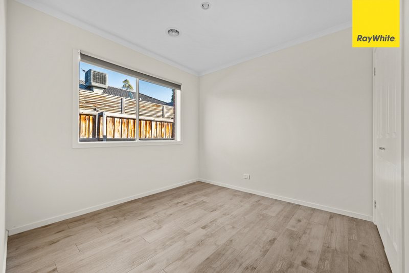 Photo - 17 Arjun Avenue, Harkness VIC 3337 - Image 14
