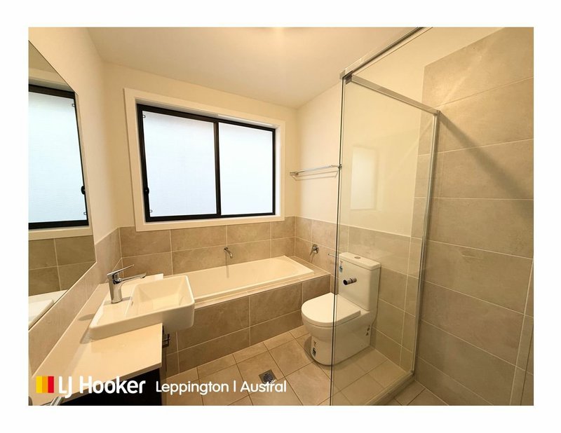 Photo - 17 Aroona Avenue, Austral NSW 2179 - Image 2