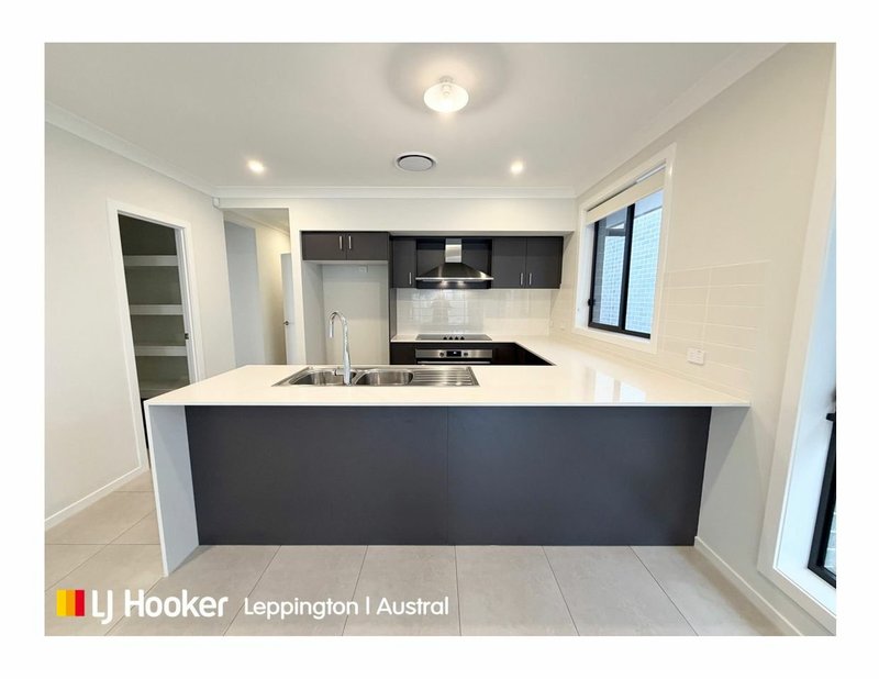 Photo - 17 Aroona Avenue, Austral NSW 2179 - Image 9