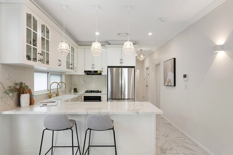 Photo - 17 Arthur Street, Bexley NSW 2207 - Image 2