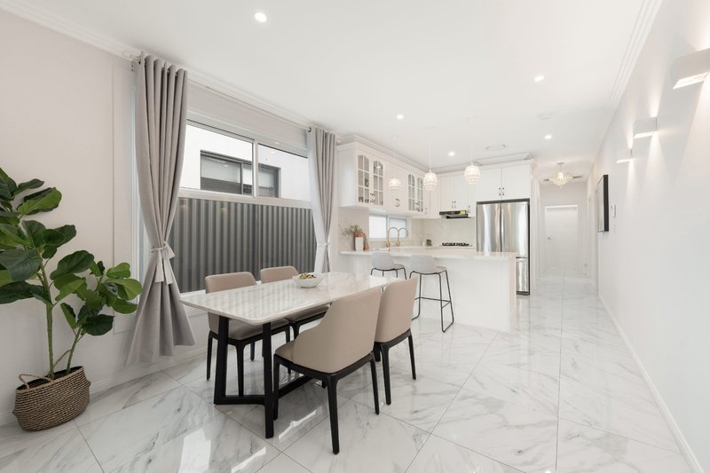Photo - 17 Arthur Street, Bexley NSW 2207 - Image 4
