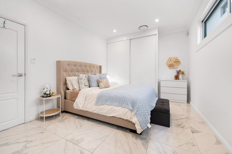 Photo - 17 Arthur Street, Bexley NSW 2207 - Image 11