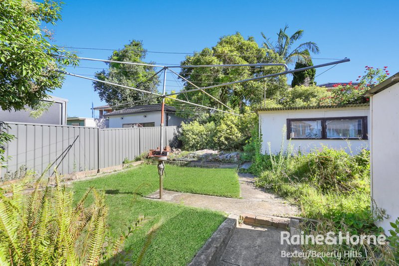 Photo - 17 Arthur Street, Bexley NSW 2207 - Image 2