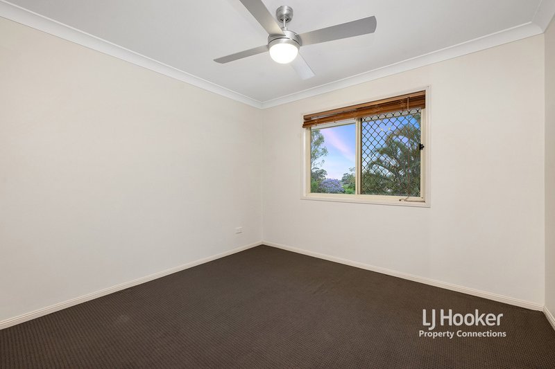 Photo - 17 Atoll Crescent, Eatons Hill QLD 4037 - Image 8