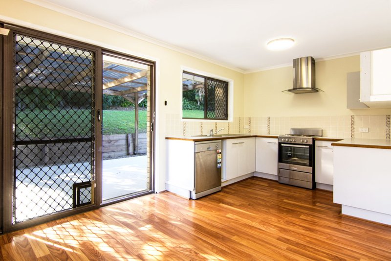 Photo - 17 Avocado Crescent, Bli Bli QLD 4560 - Image 3