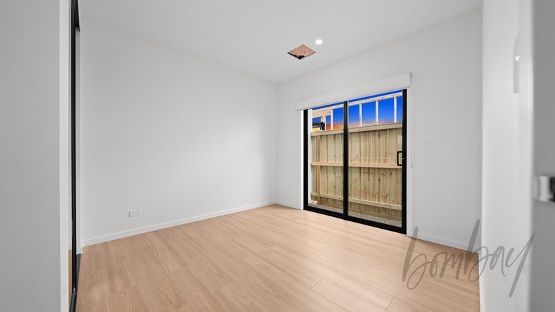 Photo - 17 Azure Road, Wollert VIC 3750 - Image 12