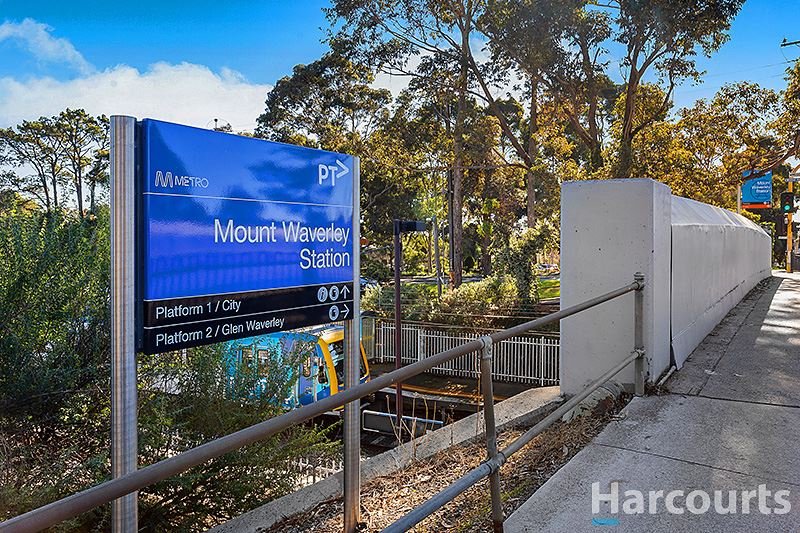 Photo - 17 Bales Street, Mount Waverley VIC 3149 - Image 4