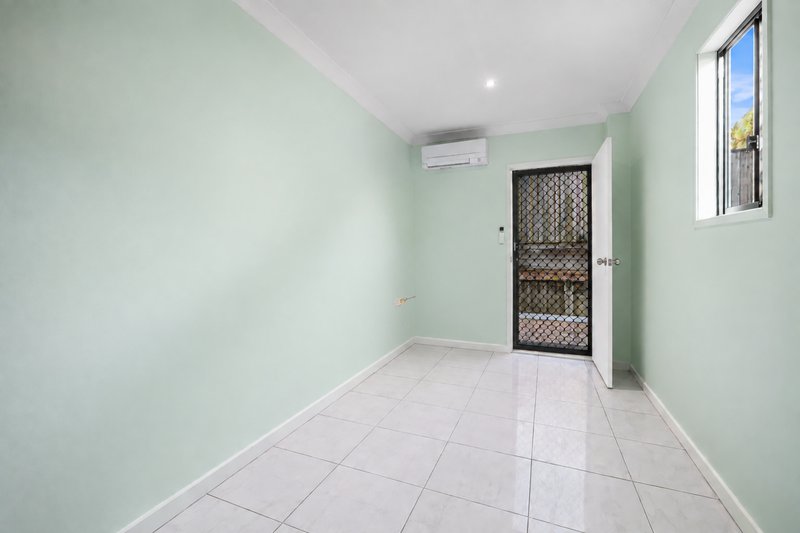 Photo - 17 Balmoral Place, Forest Lake QLD 4078 - Image 19