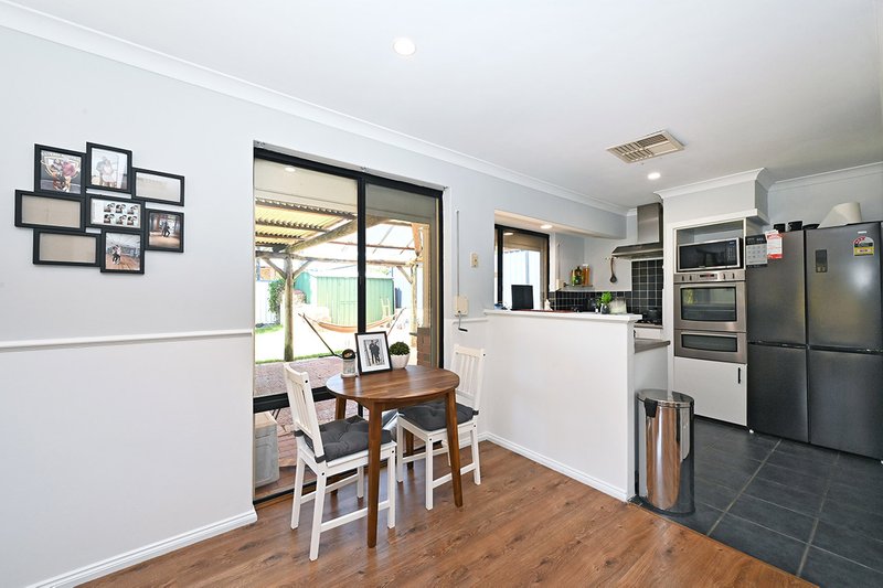 Photo - 17 Banfield Grove, Clarkson WA 6030 - Image 10