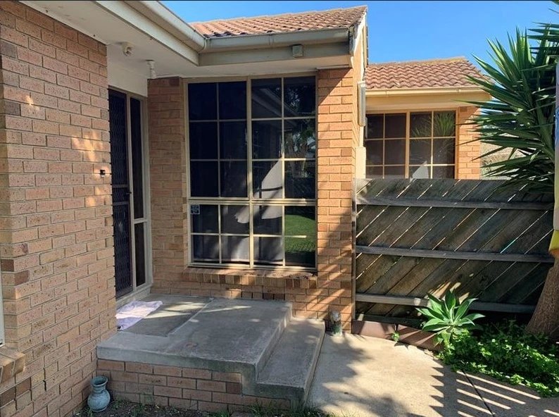 Photo - 1/7 Banksia Grove, Tullamarine VIC 3043 - Image 1