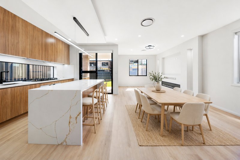 Photo - 17 Bantam Street, Austral NSW 2179 - Image 3