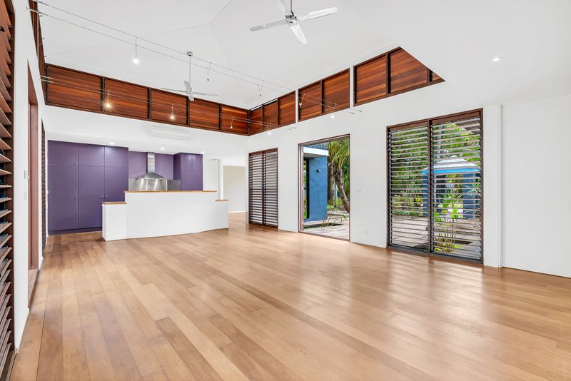 Photo - 17 Barrier Close, Clifton Beach QLD 4879 - Image 11