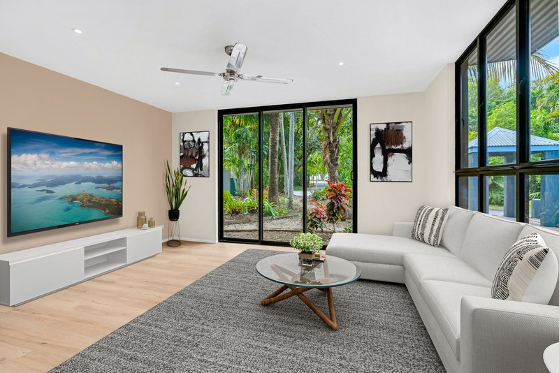 Photo - 17 Barrier Close, Clifton Beach QLD 4879 - Image 14