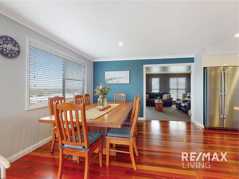 Photo - 17 Barrine Place, Narangba QLD 4504 - Image 10