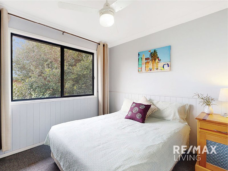 Photo - 17 Barrine Place, Narangba QLD 4504 - Image 19