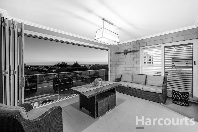 17 Barringarra Concourse, Madora Bay WA 6210