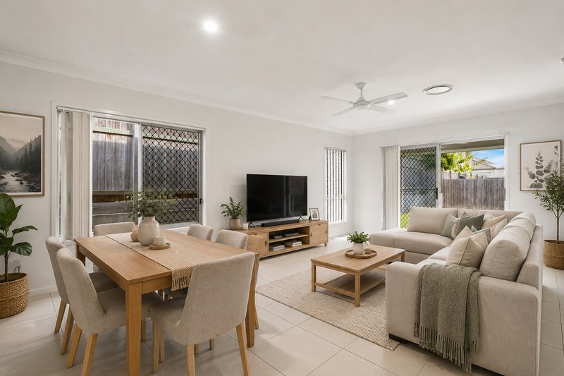 Photo - 17 Barrisdale Street, Heathwood QLD 4110 - Image 5