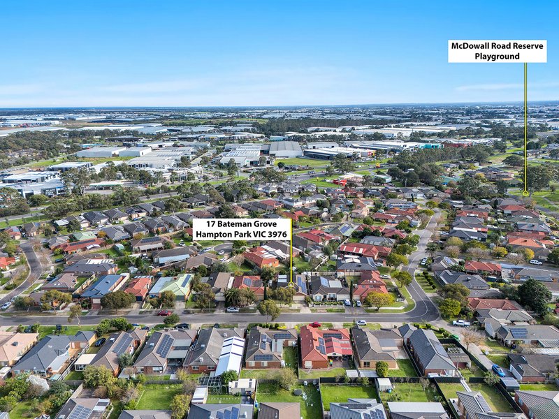 Photo - 17 Bateman Grove, Hampton Park VIC 3976 - Image 20