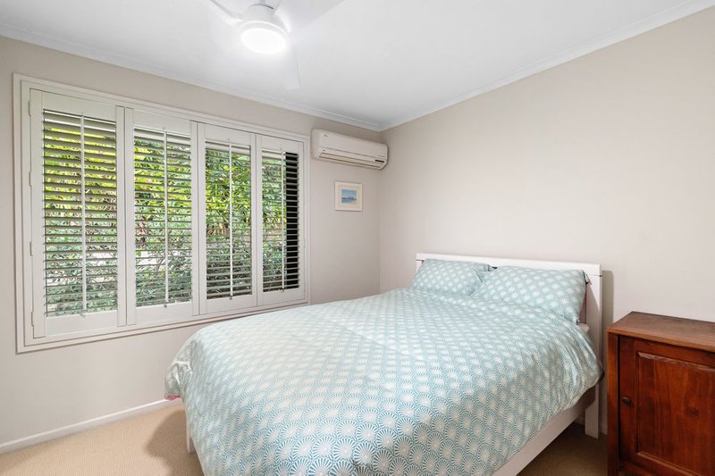 Photo - 17 Bates Drive, Everton Hills QLD 4053 - Image 13