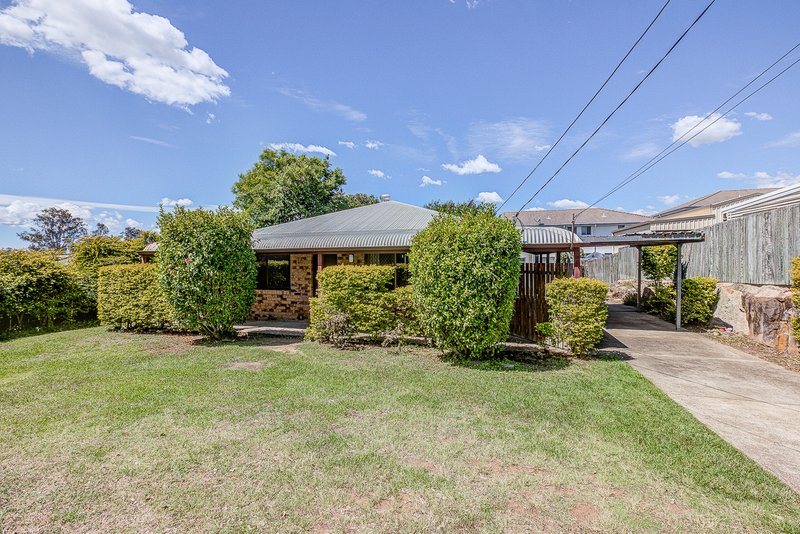 Photo - 17 Batman Drive, Redbank Plains QLD 4301 - Image 1