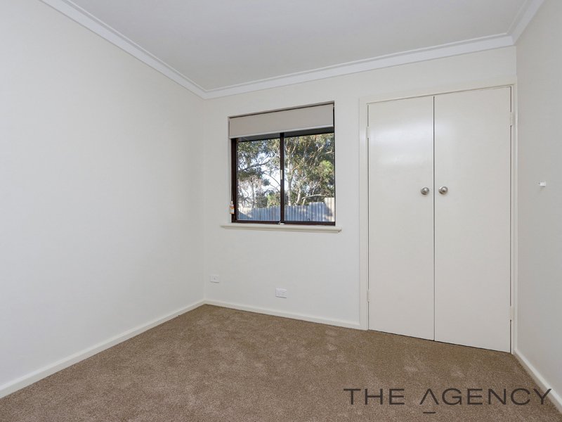 Photo - 17 Battersea Road, Canning Vale WA 6155 - Image 12