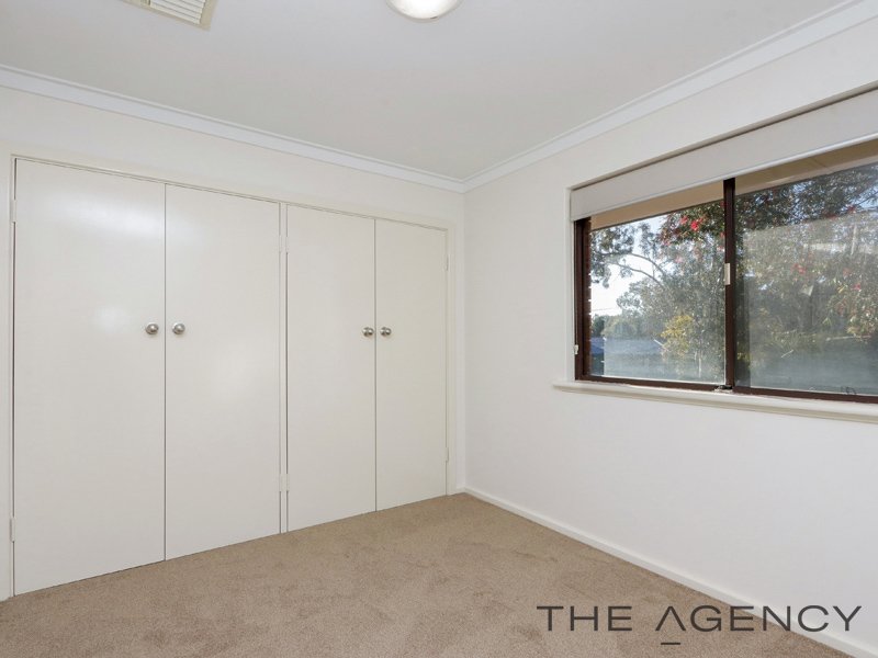 Photo - 17 Battersea Road, Canning Vale WA 6155 - Image 15