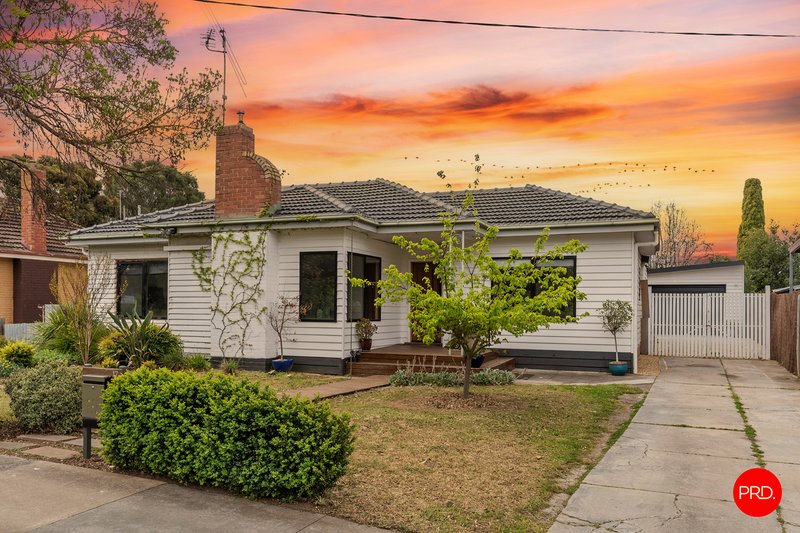 17 Bay Street, Golden Square VIC 3555