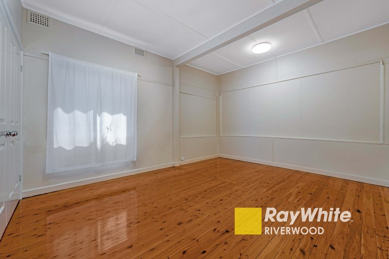 Photo - 17 Belgium Street, Riverwood NSW 2210 - Image 9